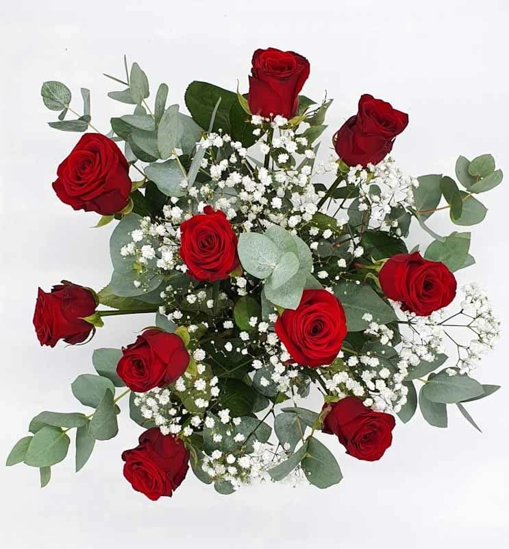 Le Classique : 10 roses romantiques haut de gamme